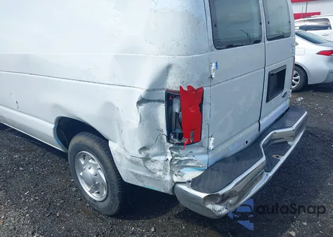 2013 Ford E-150 Commercial z USA, uszkodzony, nr VIN 1FTNE1EW2DDA04169